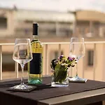 Apollo Theater Palace Exclusive Rooftop *