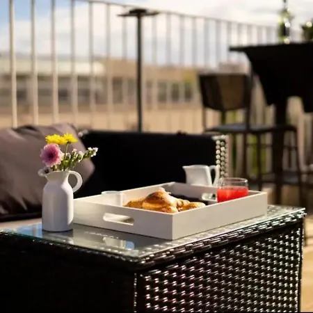 Apollo Theater Palace Exclusive Rooftop * Lecce
