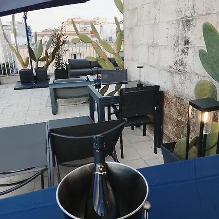 Apollo Theater Palace Exclusive Rooftop