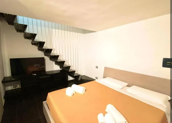 Apollo Theater Palace Exclusive Terrace * Lecce