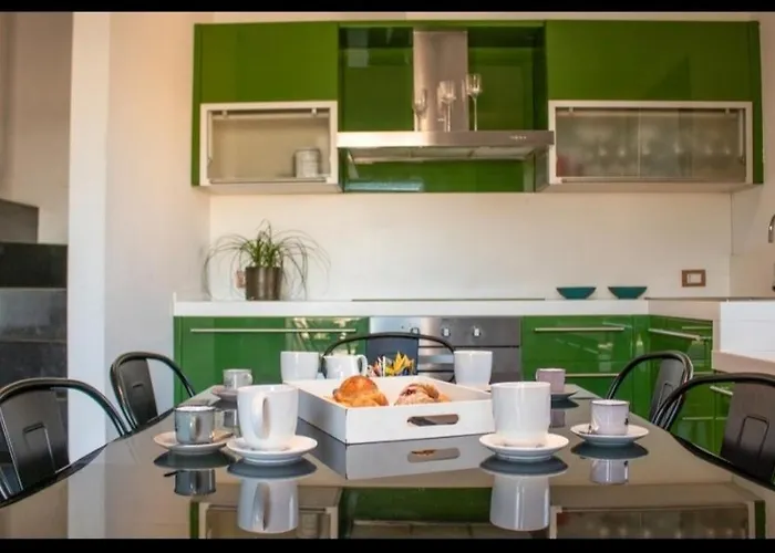 Apollo Theater Palace Exclusive Terrace *